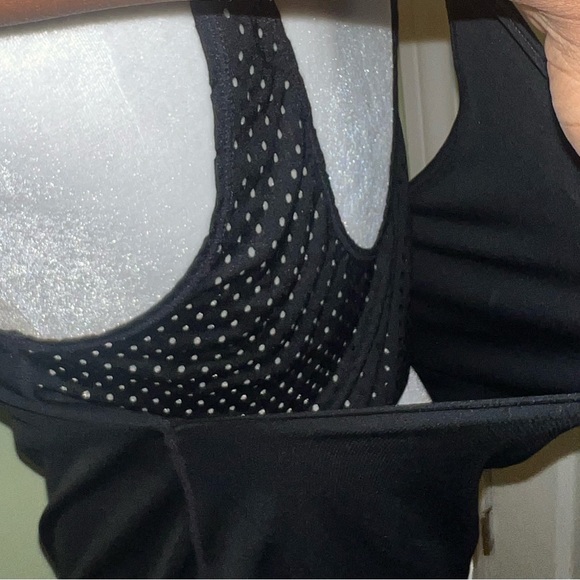 Nike Razor back running tank-SOLD - Picture 3 of 3